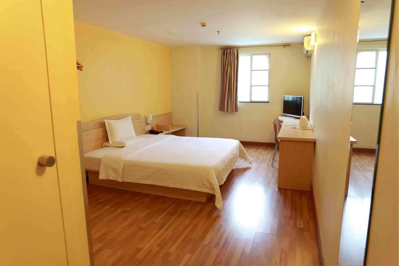 7Days Inn Dongguan Conference & Exhibition Center 客房 照片